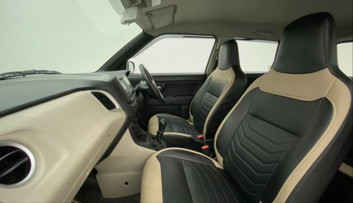 2022 Maruti New Wagon-R ZXI 1.2, Petrol, Manual, 29,074 km, Right Side Front Door Cabin