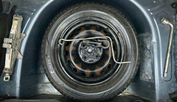 2014 Toyota Etios Liva D 4D GD, Diesel, Manual, 1,76,983 km, Spare Tyre