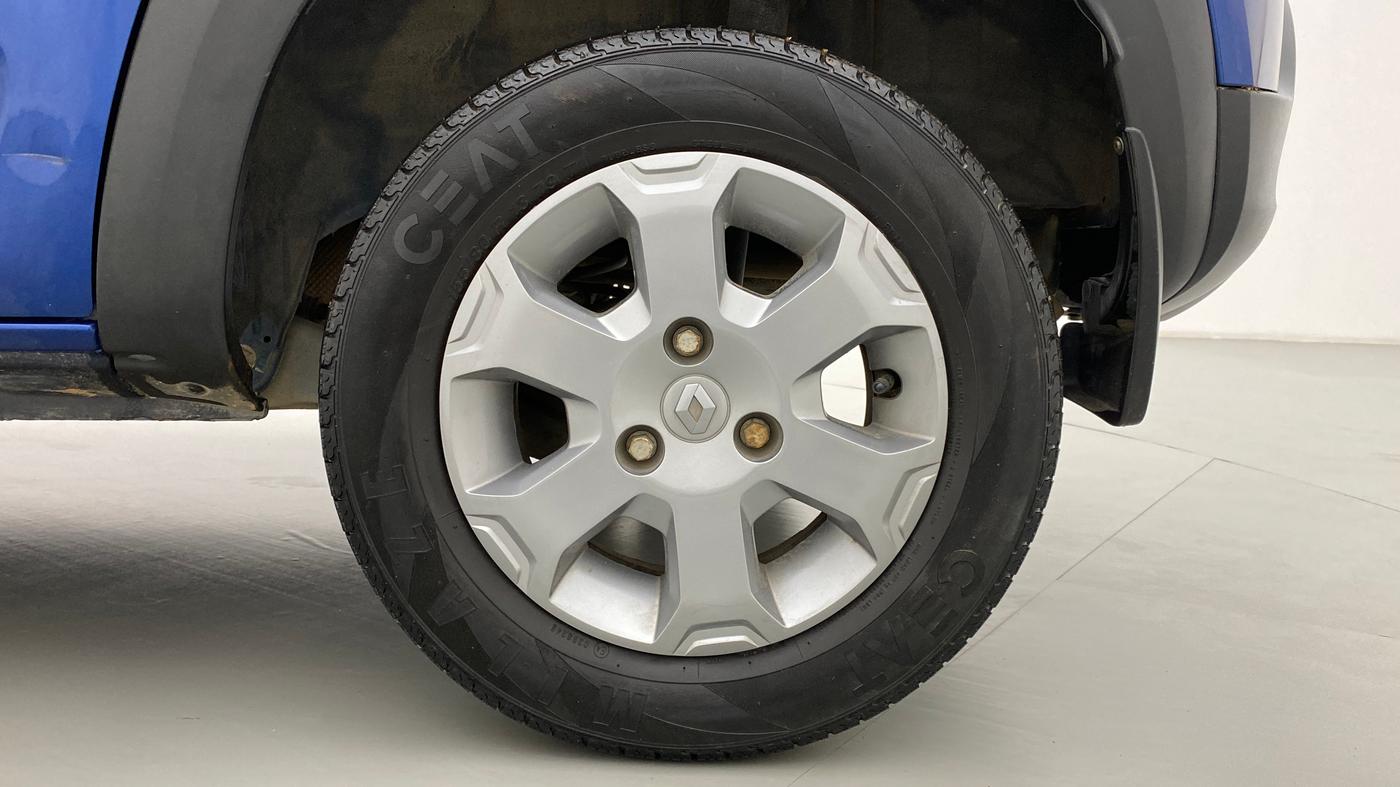 2017 Renault Kwid CLIMBER 1.0 AT, Petrol, Automatic, 23,090 km, Left Rear Wheel