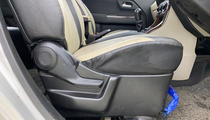 2021 Maruti New Wagon-R ZXI 1.2, Petrol, Manual, 50,624 km, Driver Side Adjustment Panel