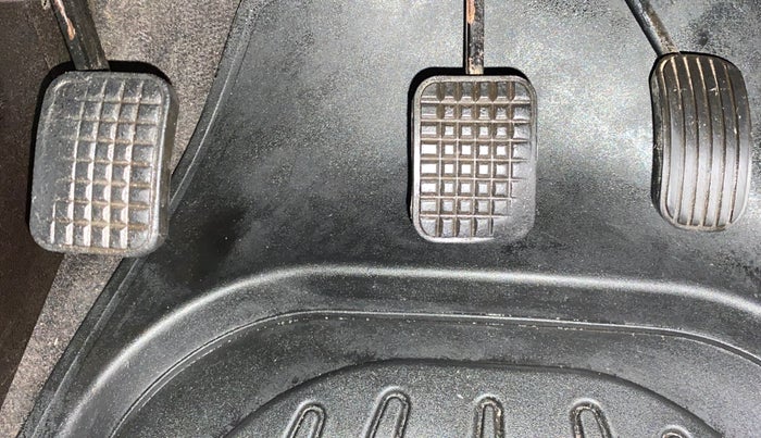 2016 Tata Zest XT RT, Petrol, Manual, 41,657 km, Pedals