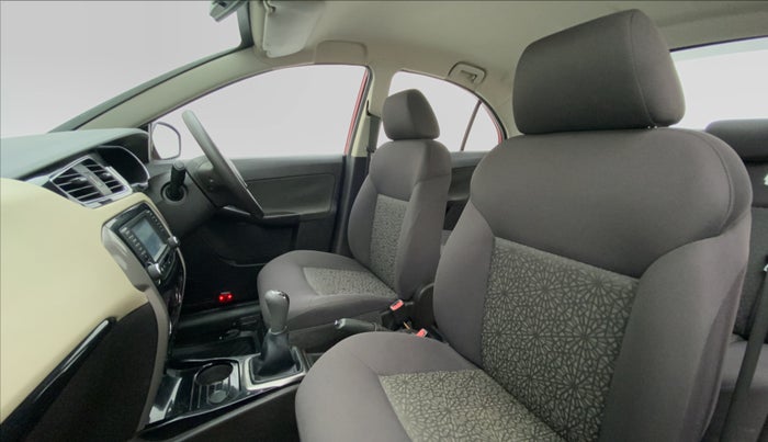 2016 Tata Zest XT RT, Petrol, Manual, 41,657 km, Right Side Front Door Cabin