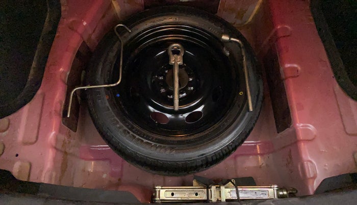 2016 Tata Zest XT RT, Petrol, Manual, 41,657 km, Spare Tyre