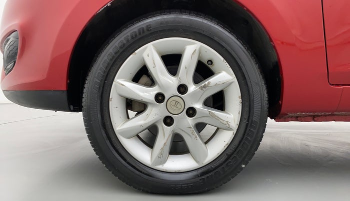 2016 Tata Zest XT RT, Petrol, Manual, 41,657 km, Left Front Wheel
