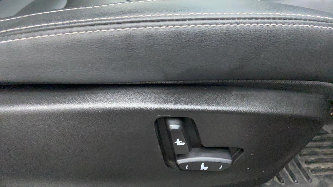 2020 MG HECTOR SHARP DCT PETROL, Petrol, Automatic, 10,089 km, Driver Side Adjustment Panel