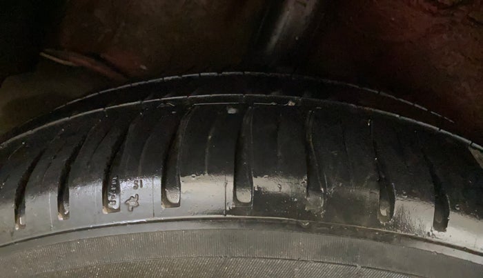 2020 Honda City 1.5L I-VTEC V MT 5TH GEN, Petrol, Manual, 43,255 km, Right Rear Tyre Tread