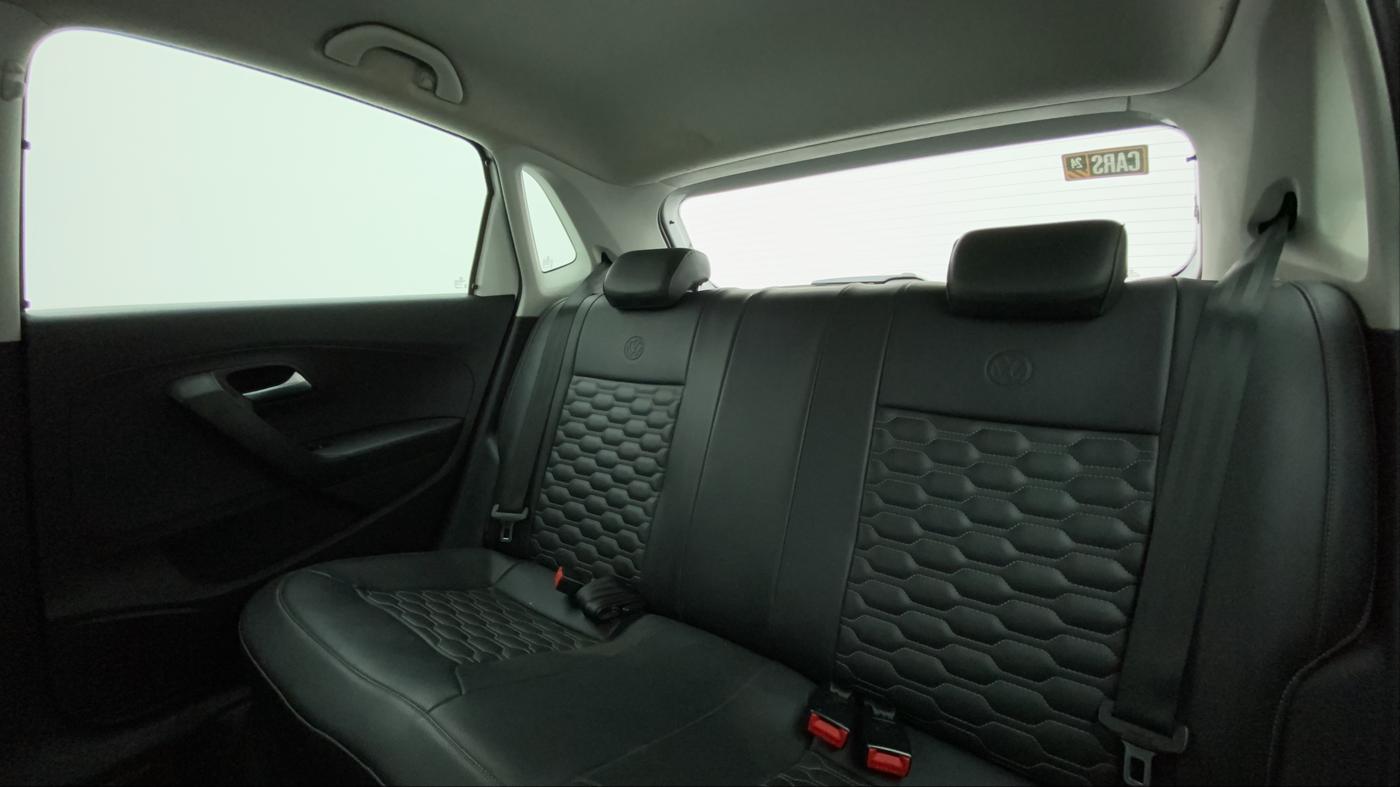 2020 Volkswagen Polo HIGHLINE PLUS 1.0L TSI, Petrol, Manual, 48,043 km, Right Side Rear Door Cabin