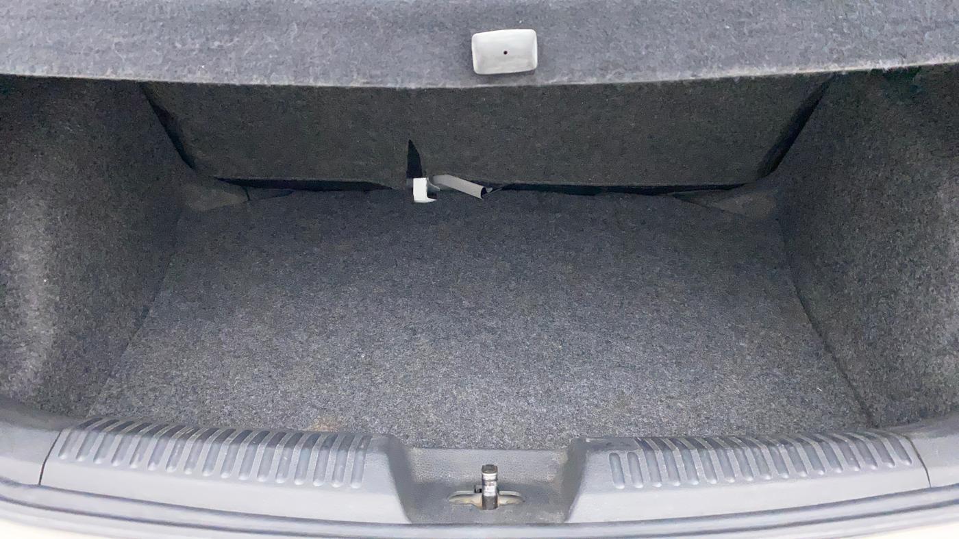 2020 Volkswagen Polo HIGHLINE PLUS 1.0L TSI, Petrol, Manual, 48,043 km, Boot Inside