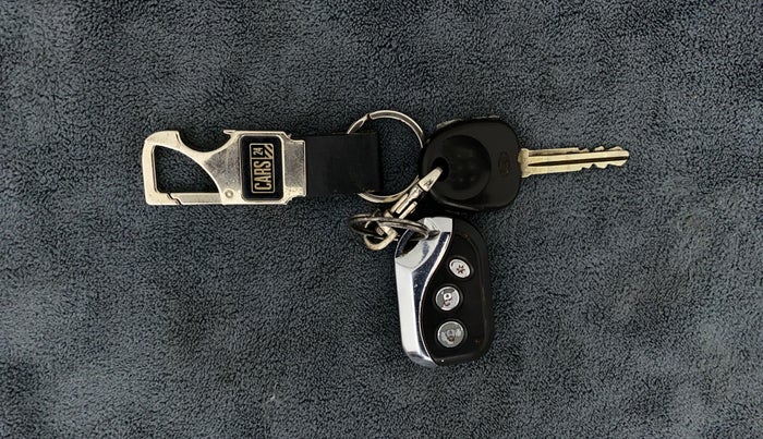 2012 Hyundai Eon ERA +, Petrol, Manual, 10,115 km, Key Close Up