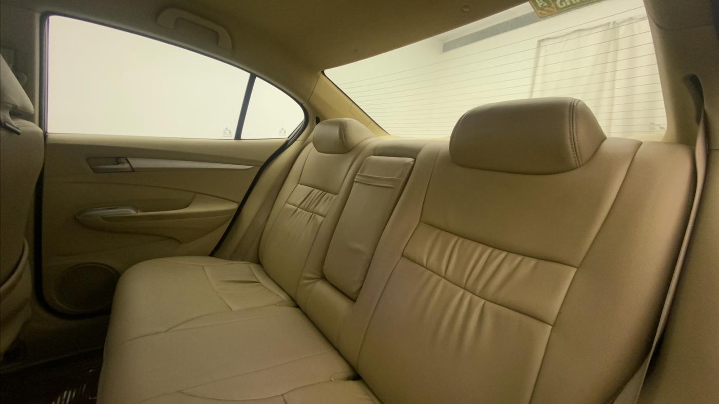 2011 Honda City 1.5L I-VTEC V MT, Petrol, Manual, 90,143 km, Right Side Rear Door Cabin