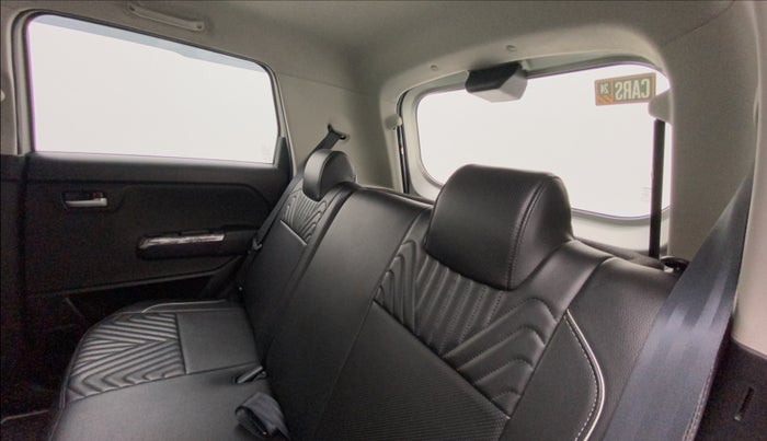 2019 Maruti New Wagon-R VXI (O) 1.2 AMT, Petrol, Automatic, 43,764 km, Right Side Rear Door Cabin