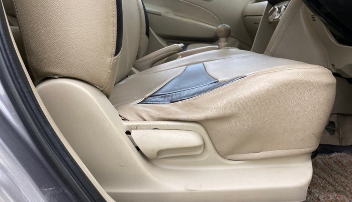 2015 Maruti Swift Dzire VXI, Petrol, Manual, 1,01,457 km, Driver Side Adjustment Panel
