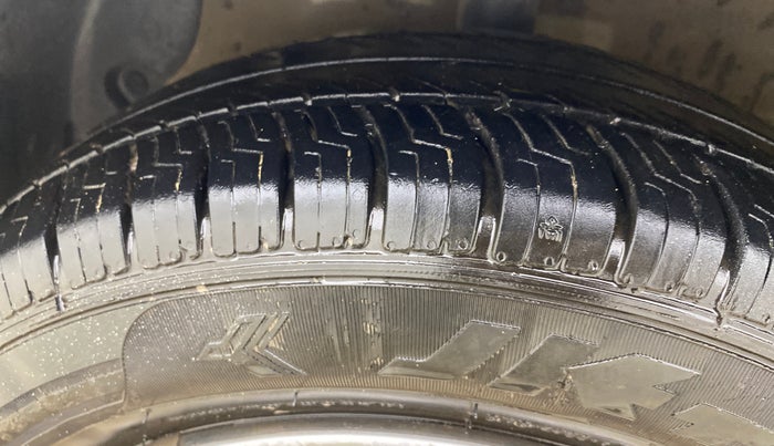 2018 Hyundai Grand i10 MAGNA 1.2 KAPPA VTVT, Petrol, Manual, 73,758 km, Left Front Tyre Tread