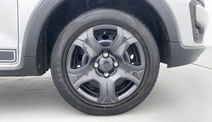 2018 Ford FREESTYLE TREND 1.2 TI-VCT, Petrol, Manual, 41,748 km, Right Front Wheel