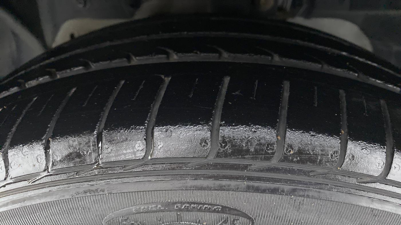 2018 Ford FREESTYLE TREND 1.2 TI-VCT, Petrol, Manual, 41,748 km, Left Front Tyre Tread