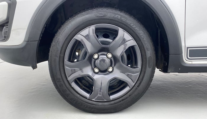 2018 Ford FREESTYLE TREND 1.2 TI-VCT, Petrol, Manual, 41,748 km, Left Front Wheel