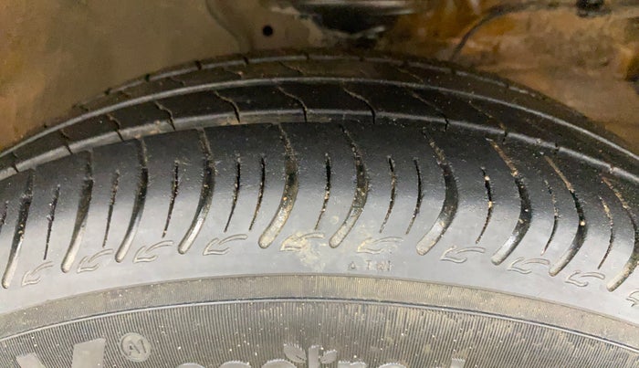 2019 Maruti S PRESSO VXI AMT, Petrol, Automatic, 50,231 km, Right Front Tyre Tread