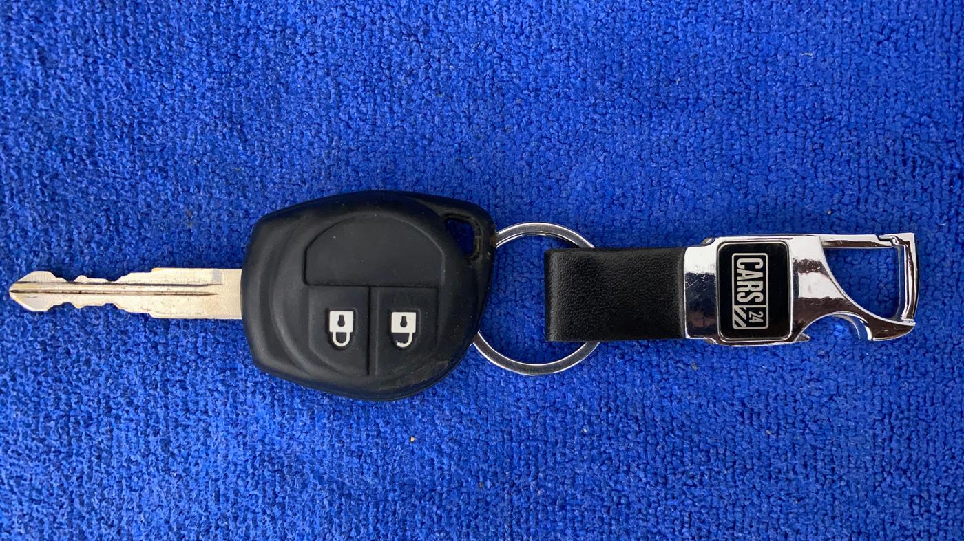 2012 Maruti Swift Dzire VDI, Diesel, Manual, 72,940 km, Key Close Up
