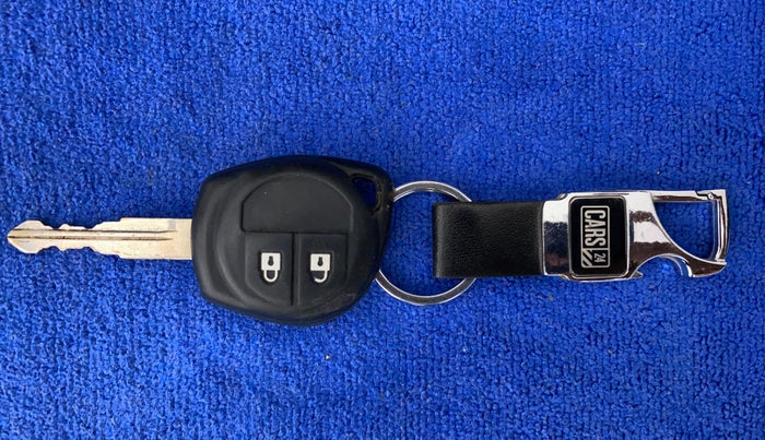 2012 Maruti Swift Dzire VDI, Diesel, Manual, 72,940 km, Key Close Up