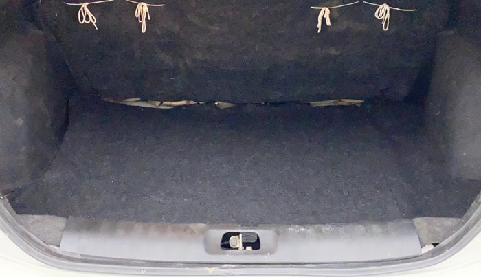2012 Maruti Swift Dzire VDI, Diesel, Manual, 72,940 km, Boot Inside