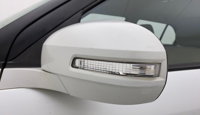 2012 Maruti Swift Dzire VDI, Diesel, Manual, 72,940 km, Left rear-view mirror - Indicator light not working