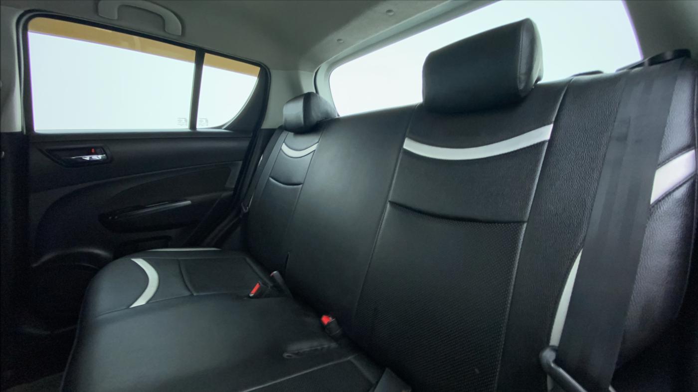 2014 Maruti Swift VXI D, Petrol, Manual, 70,958 km, Right Side Rear Door Cabin