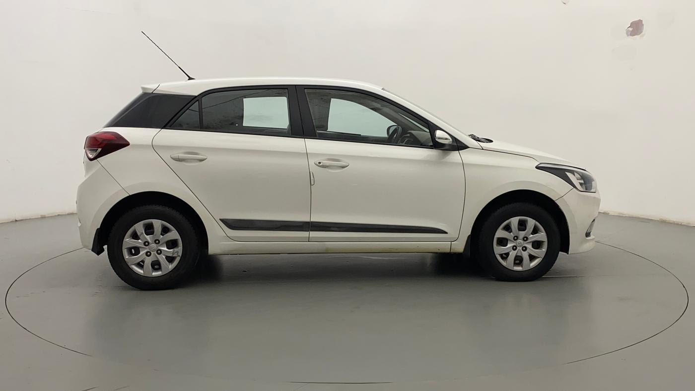 2015 Hyundai Elite i20 SPORTZ 1.2, Petrol, Manual, 50,245 km, Right Side