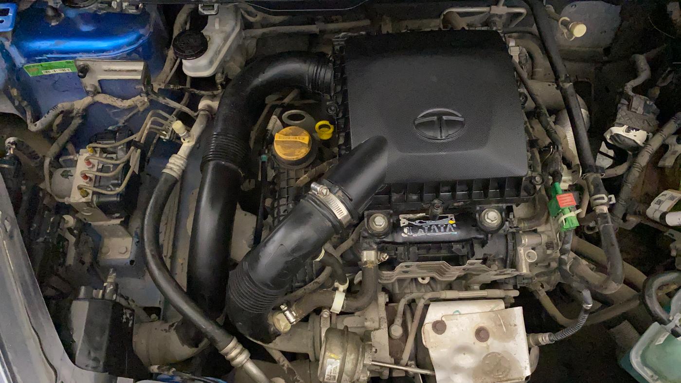 2019 Tata NEXON XM PETROL, Petrol, Manual, 51,595 km, Engine View - Right