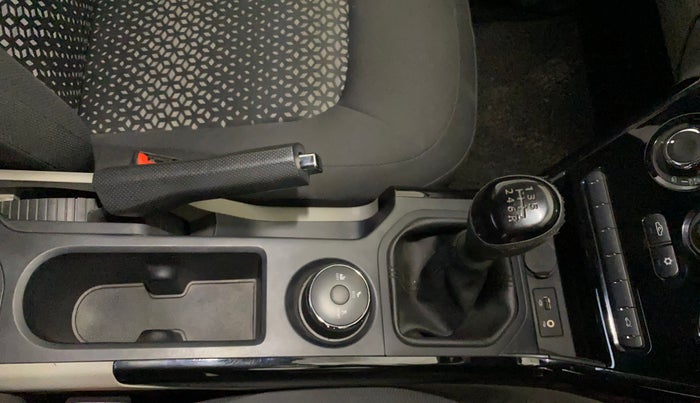 2019 Tata NEXON XM PETROL, Petrol, Manual, 51,595 km, Gear Lever