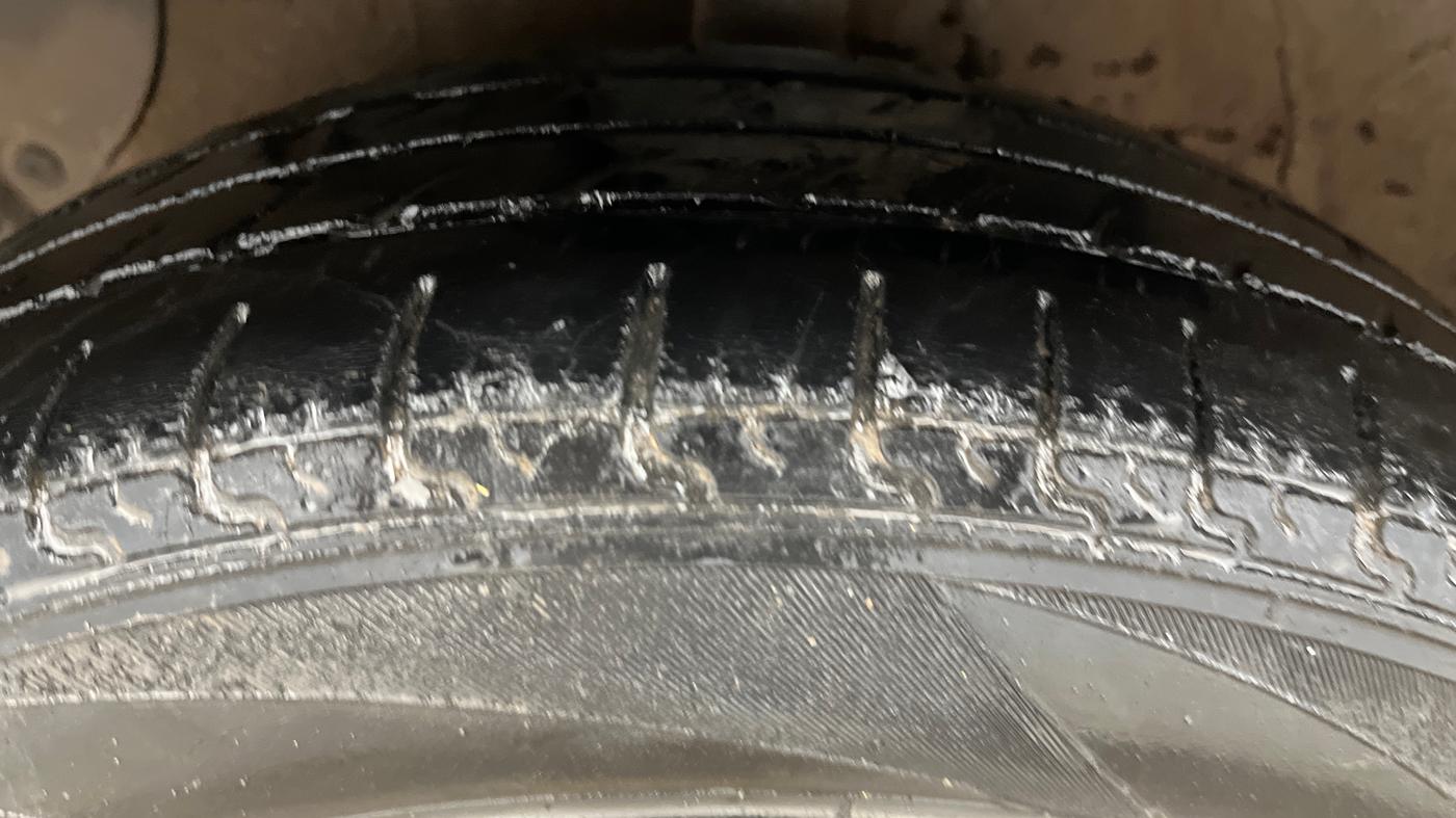 2019 Hyundai Grand i10 SPORTZ 1.2 KAPPA VTVT, Petrol, Manual, 50,419 km, Left Front Tyre Tread