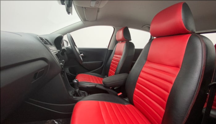 2020 Volkswagen Polo COMFORTLINE PLUS 1.0, Petrol, Manual, 9,784 km, Right Side Front Door Cabin