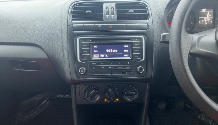 2020 Volkswagen Polo COMFORTLINE PLUS 1.0, Petrol, Manual, 9,784 km, Air Conditioner