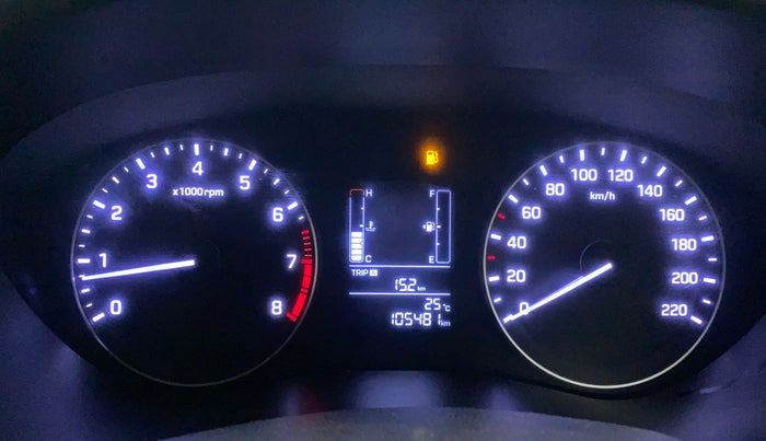 2014 Hyundai Elite i20 SPORTZ 1.2, Petrol, Manual, 1,05,481 km, Odometer Image