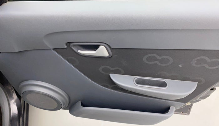 2014 Maruti Alto 800 VXI, Petrol, Manual, 19,005 km, Driver Side Door Panels Control