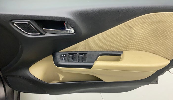 2017 Honda City 1.5L I-VTEC V MT, Petrol, Manual, 77,395 km, Driver Side Door Panels Control