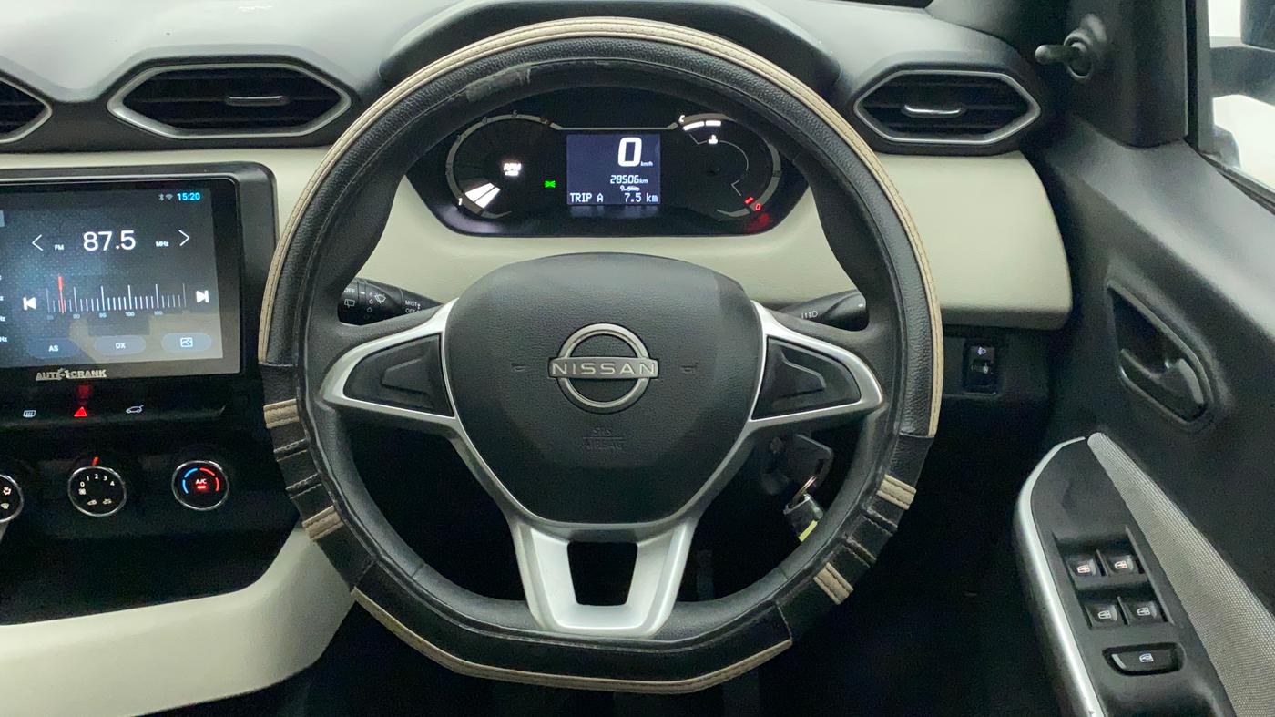 2021 Nissan MAGNITE XE, Petrol, Manual, 28,551 km, Steering Wheel Close Up