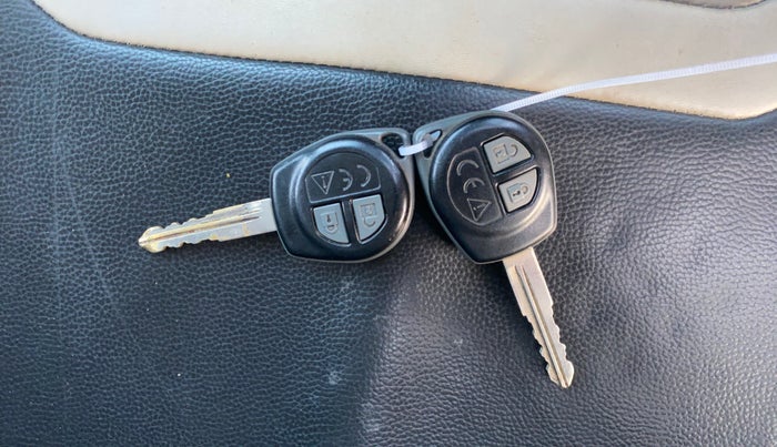 2019 Maruti Vitara Brezza VDI, Diesel, Manual, 70,749 km, Key Close Up