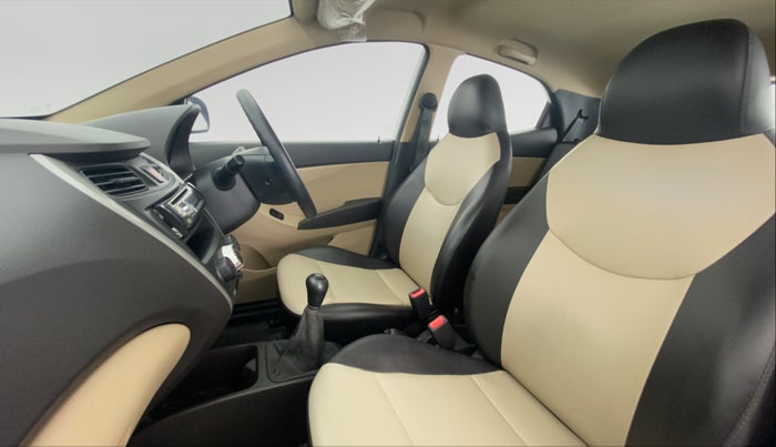 2015 Hyundai Eon ERA PLUS, Petrol, Manual, 33,012 km, Right Side Front Door Cabin