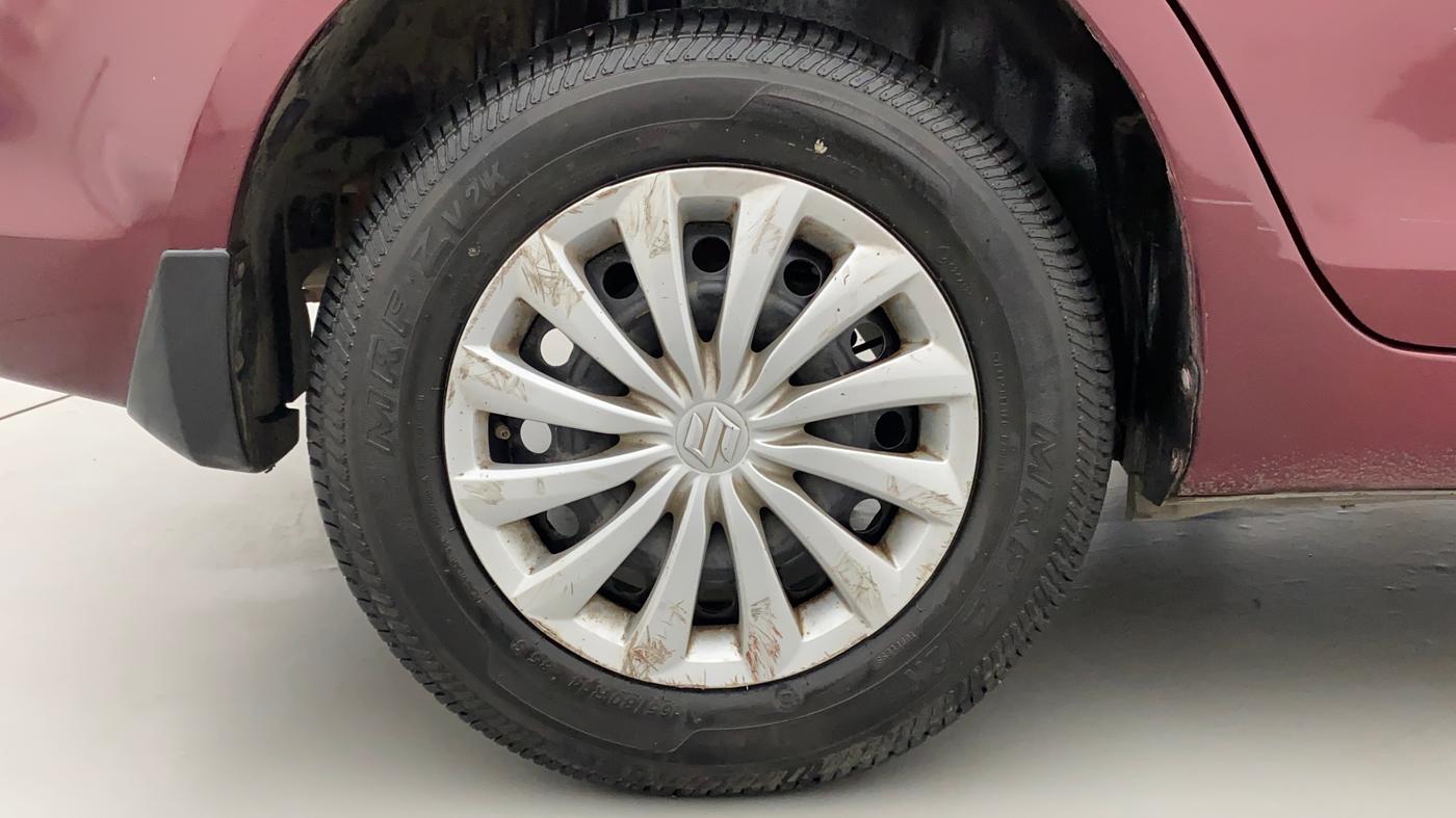2015 Maruti Swift Dzire VXI, Petrol, Manual, 75,273 km, Right Rear Wheel