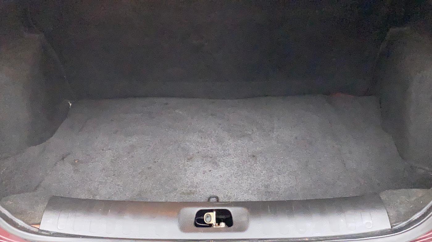 2015 Maruti Swift Dzire VXI, Petrol, Manual, 75,273 km, Boot Inside
