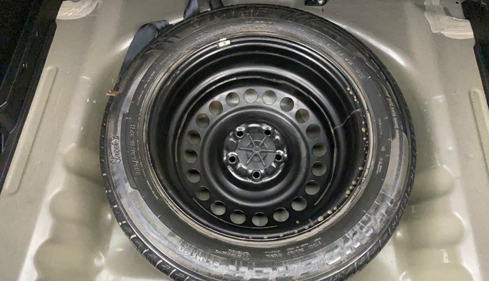 2020 Maruti Vitara Brezza VXI AT SHVS, Petrol, Automatic, 60,281 km, Spare Tyre