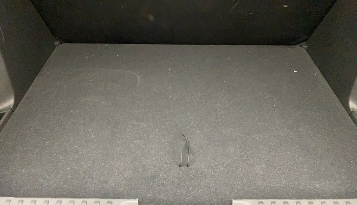 2020 Maruti Vitara Brezza VXI AT SHVS, Petrol, Automatic, 60,281 km, Boot Inside