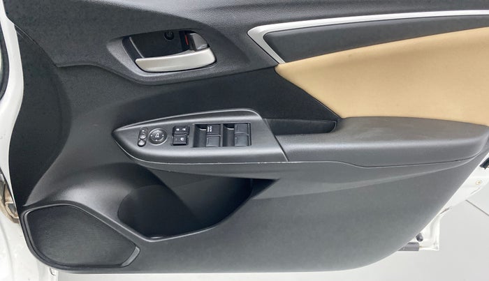 2021 Honda Jazz 1.2L I-VTEC ZX CVT, Petrol, Automatic, 10,571 km, Driver Side Door Panels Control