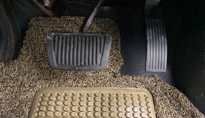 2018 Hyundai Grand i10 SPORTZ AT 1.2 KAPPA VTVT, CNG, Automatic, 86,919 km, Pedals