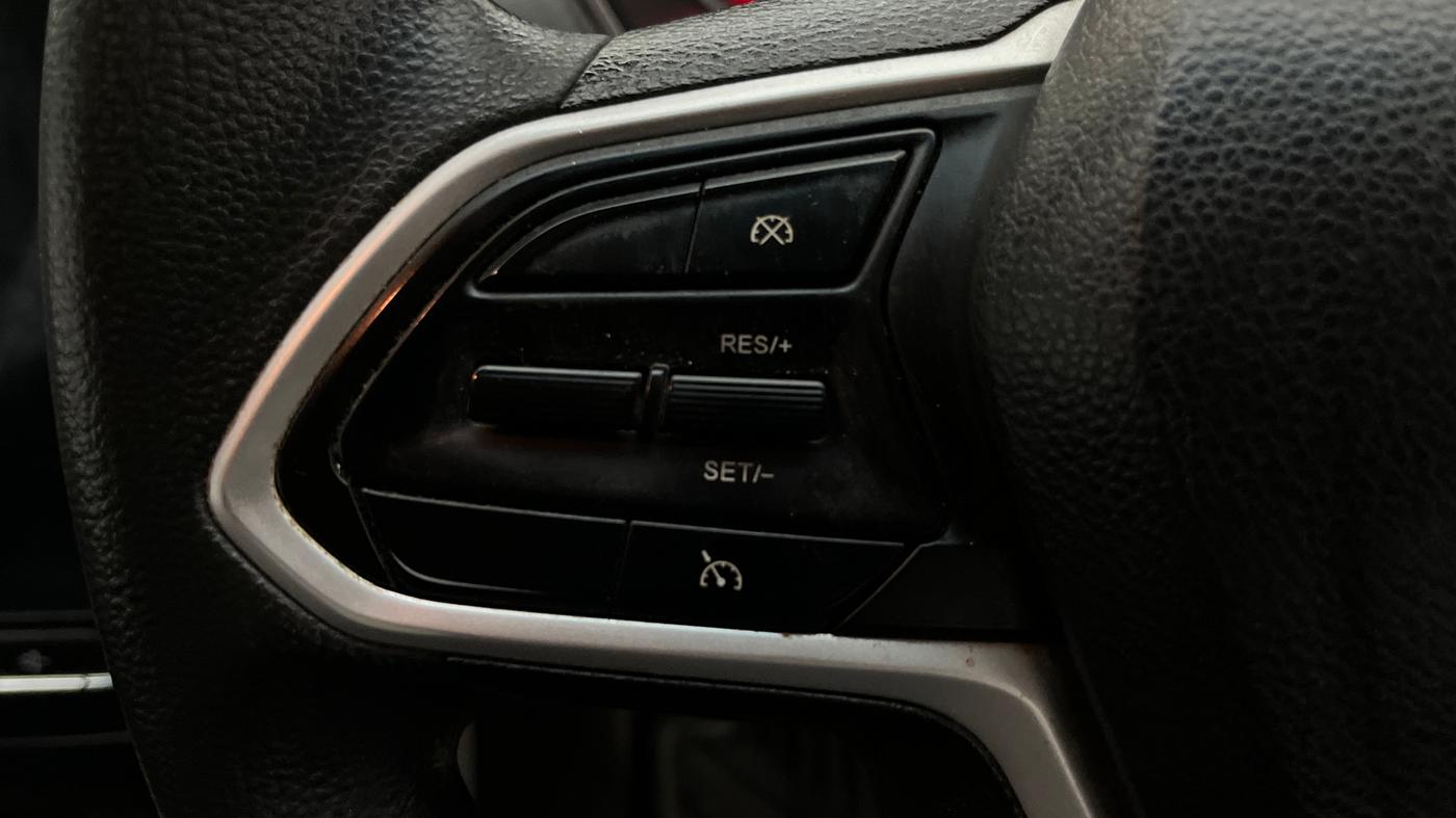 2020 MG HECTOR SUPER 1.5 PETROL, Petrol, Manual, 1,13,387 km, Adaptive Cruise Control