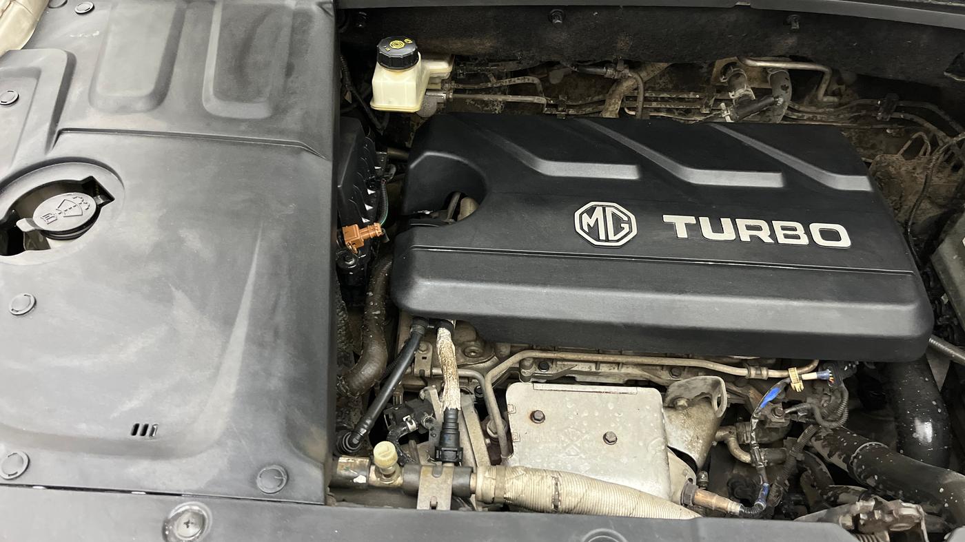 2020 MG HECTOR SUPER 1.5 PETROL, Petrol, Manual, 1,13,387 km, Engine View - Right