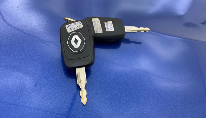 2019 Renault Kwid CLIMBER 1.0 AMT, Petrol, Automatic, 15,476 km, Key Close Up