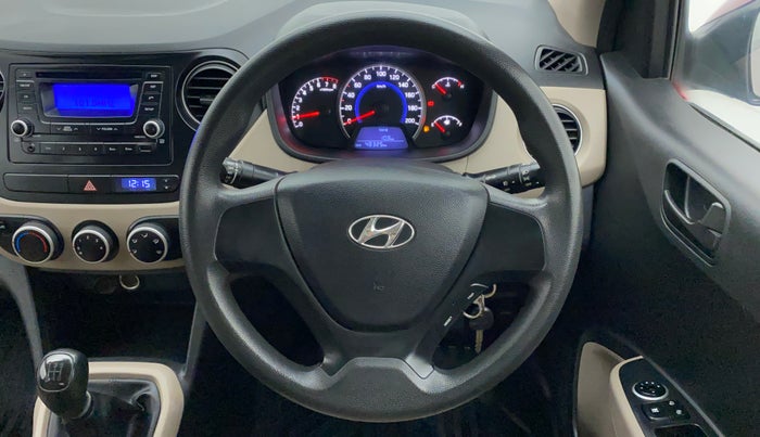 2016 Hyundai Grand i10 MAGNA 1.2 KAPPA VTVT, Petrol, Manual, 48,457 km, Steering Wheel Close Up
