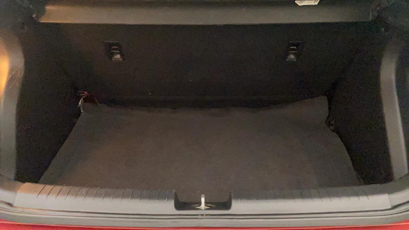 2018 Hyundai i20 Active 1.2 SX, Petrol, Manual, 47,545 km, Boot Inside