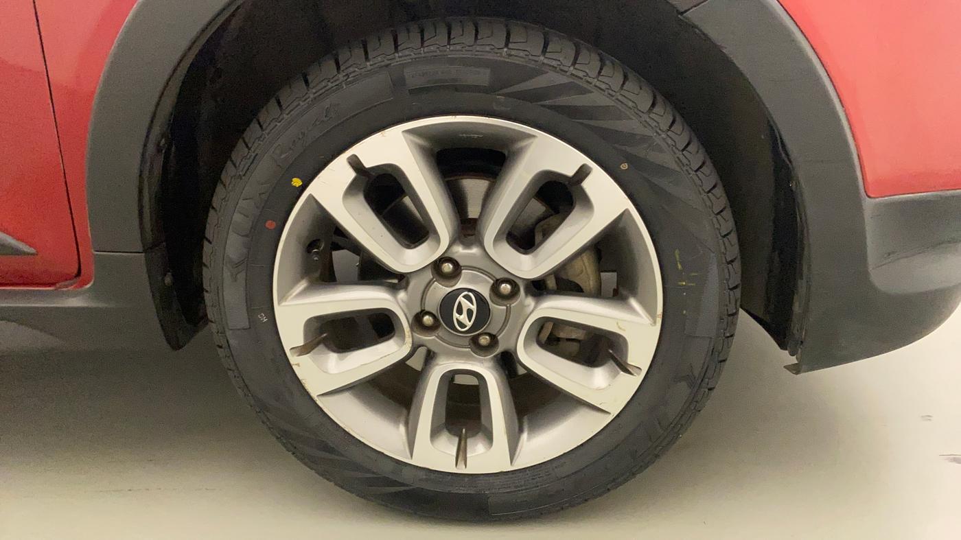2018 Hyundai i20 Active 1.2 SX, Petrol, Manual, 47,545 km, Right Front Wheel